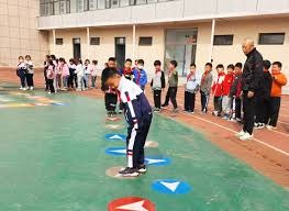 吴前贡献16分5篮板5助攻，两队唯一得分上双的本土球员