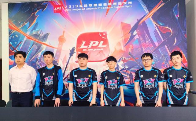 随着时间推 随着时间推