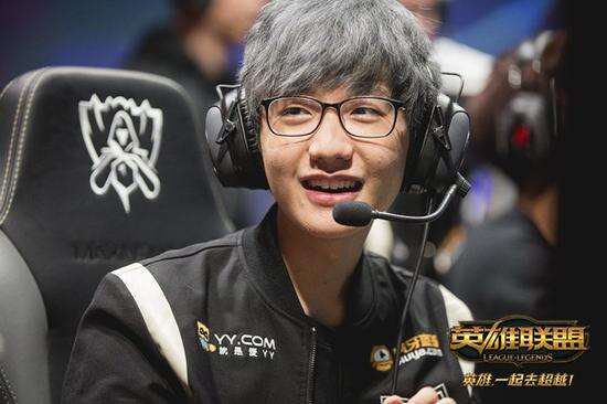 精心策划与 精心策划与